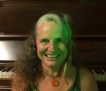 Photo of Lynette Lancini